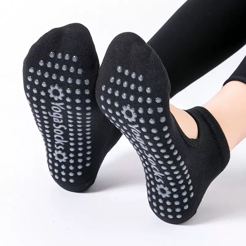 高品質の女性ヨガソックス滑り止め通気性背中の開いたピラティス - No Show Sock Women のレビューと価格