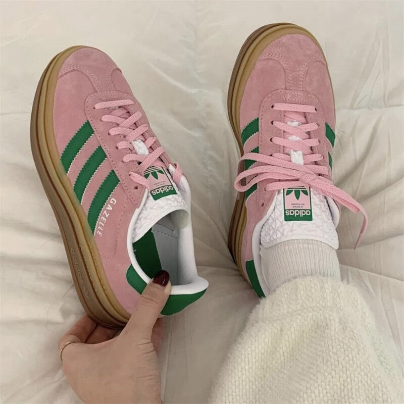 アディダス IE0420 レトロ レディース スエード トレ - Adidas Shoes Gazelle のレビューと価格
