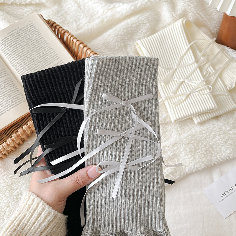 女の子用ニットレッグウォーマー、ホワイトサーマルブーツソック - Boot Sock Slouchy のレビューと価格